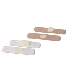 Steriblock DIA and Steriblock DIA beige, product image with demonstration of pad absorbability