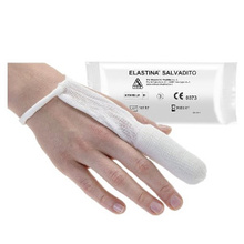 Image of Elastina Salvadito ready-to-use finger bandage in use and packaging